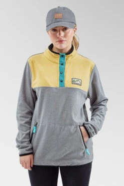 Passenger Womens Willow Recycled Polar Fleece Pullover 11 Passenger Womens Willow Recycled Polar Fleece Pullover -Outdoor Clothing Store a11bfa0181 7373 u