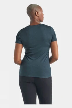 Icebreaker Tech Lite Low Crewe Tee -Outdoor Clothing Store a4816317 424a t