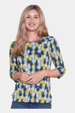 Brakeburn Womens Cats 3/4 Sleeve Top