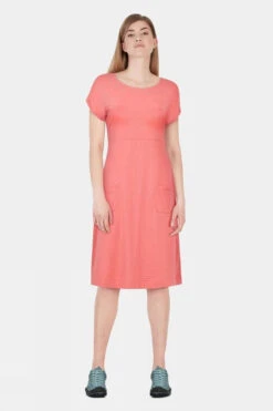 Weird Fish Womens Viola Dress -Outdoor Clothing Store a4d14468 3636 v