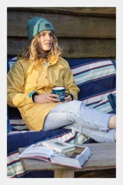 Passenger Womens Recycled Waterproof Jacket -Outdoor Clothing Store b11acb0208 2020 e