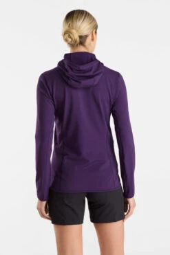 Arc'teryx Womens Kyanite LT Hooded Jacket -Outdoor Clothing Store b11beb0065 9191 d