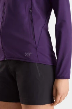 Arc'teryx Womens Kyanite LT Hooded Jacket -Outdoor Clothing Store b11beb0065 9191 f