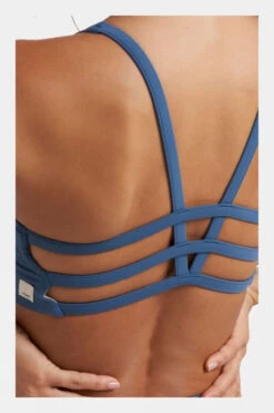 Vuori Womens Yosemite Sports Bra -Outdoor Clothing Store b11gb90033 4040 n