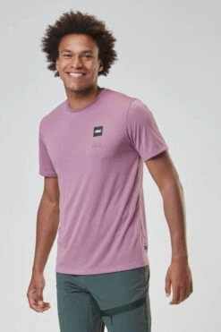 Picture Mens Dephi Tech Tee -Outdoor Clothing Store b12bac0599 9292 c
