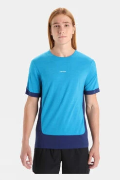 Icebreaker Men Zoneknit Tee -Outdoor Clothing Store b12bac0692 4344 m