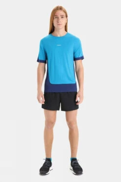 Icebreaker Men Zoneknit Tee -Outdoor Clothing Store b12bac0692 4344 o