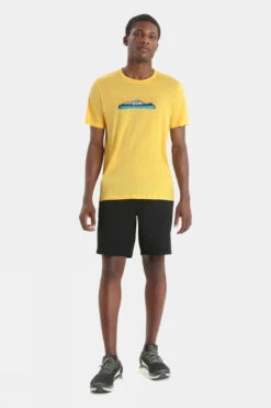 Icebreaker Mens Tech Lite II Tee 11 Icebreaker Mens Tech Lite II Tee -Outdoor Clothing Store b12bac0693 2323 e