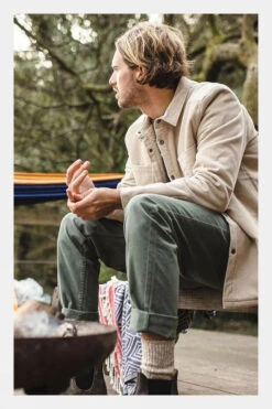 Passenger Mens Kodiak Sherpa Lined Cord Shirt -Outdoor Clothing Store b12bcb0160 7373 i