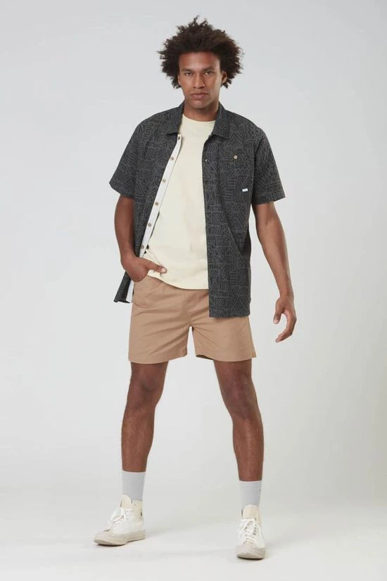 Picture Mens Mataikona Short Sleeve Shirt 5 Picture Mens Mataikona Short Sleeve Shirt - Image 5