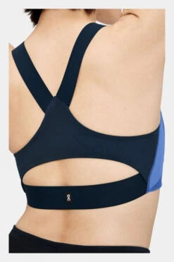 On Performance Bra -Outdoor Clothing Store c11gb90097 7071 f