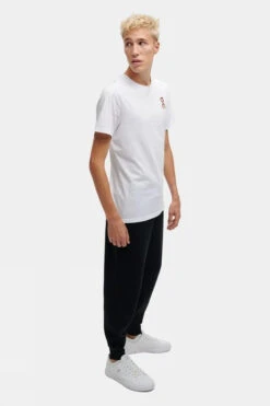 On Mens Graphic-T -Outdoor Clothing Store c12bac0064 1011 c