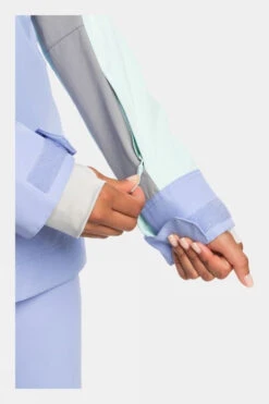 Roxy Womens Shelter Snow Jacket -Outdoor Clothing Store e11aca0106 5353 i