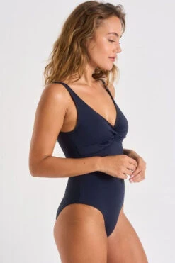 Livia Womens Nancie Pavillon One Piece Swimsuit -Outdoor Clothing Store f11ib90194 4444 c