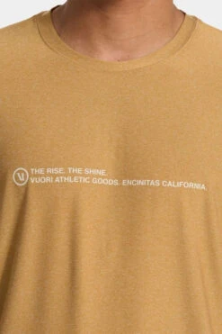 Vuori Mens Uluwatu 23 T-Shirt -Outdoor Clothing Store f12bac0040 2487 e