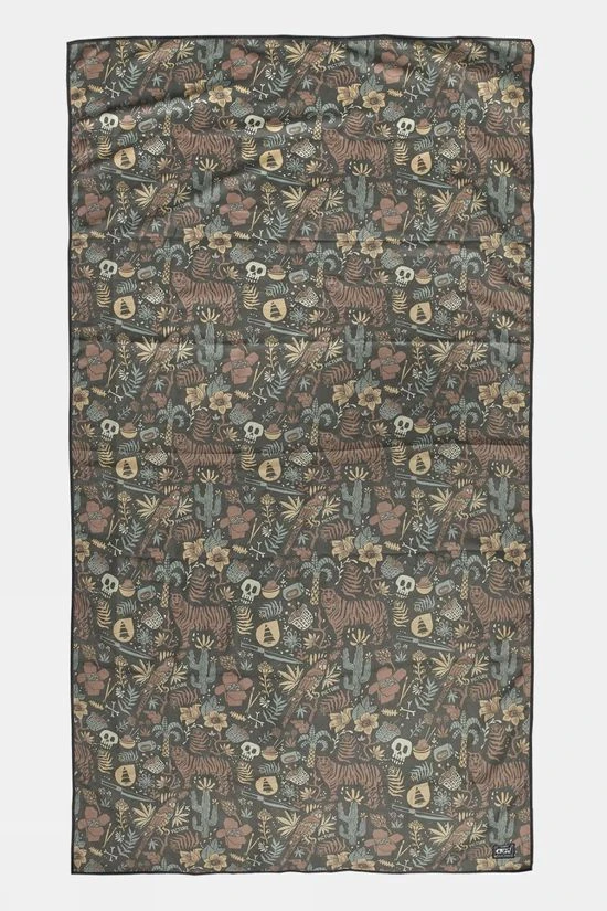 Picture Break Towel 2 Picture Break Towel - Image 2