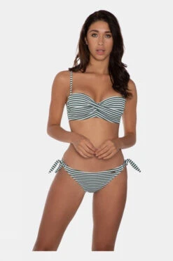 Protest Womens MM Irma C Cup Bandeau Bikini Top -Outdoor Clothing Store g21241285910m