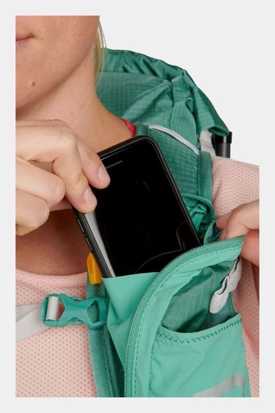 Ultimate Direction Womens FastpackHer 20 Backpack 7 Ultimate Direction Womens FastpackHer 20 Backpack - Image 7